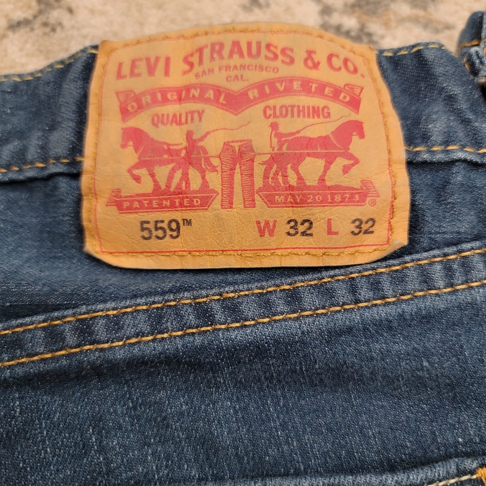 Levi's Mens 559 Size 32 x 32